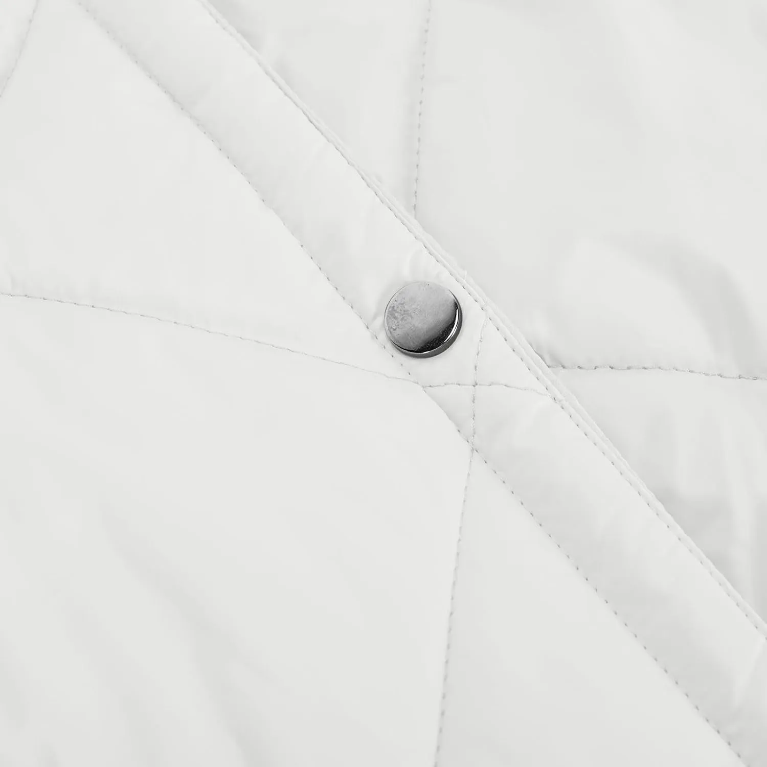 Mzkdieey Womens Quilted Puffer Jacket Oversized Long Sleeve Button Down Padded Down Coats Winter Warm Outwear with Pockets