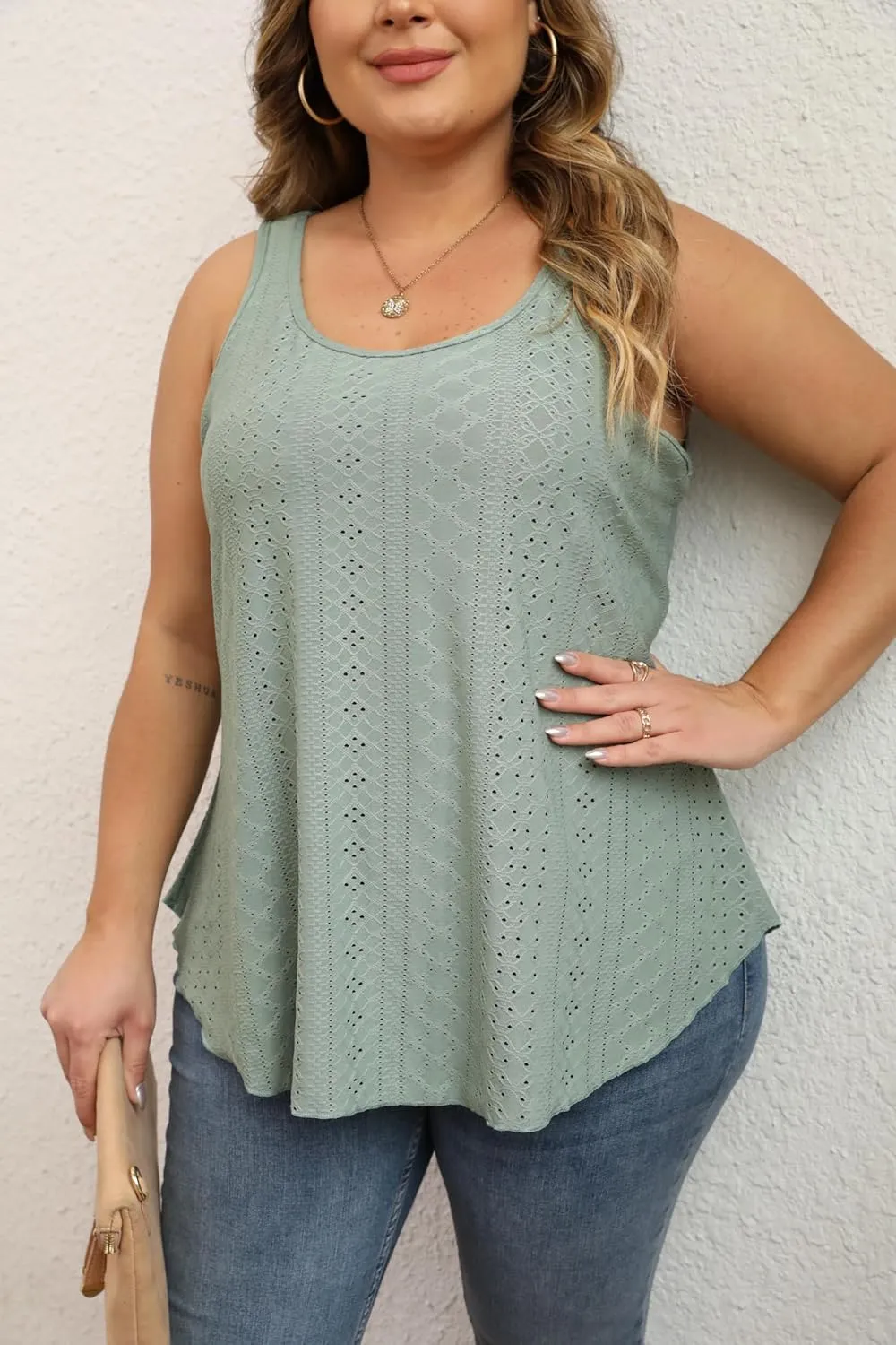 Women Plus Size Fashion Eyelet Tank Tops Flowy Scoop Neck Loose Fit Tank-Top Sleeveless Cami Camisole Shirts 1X-5X